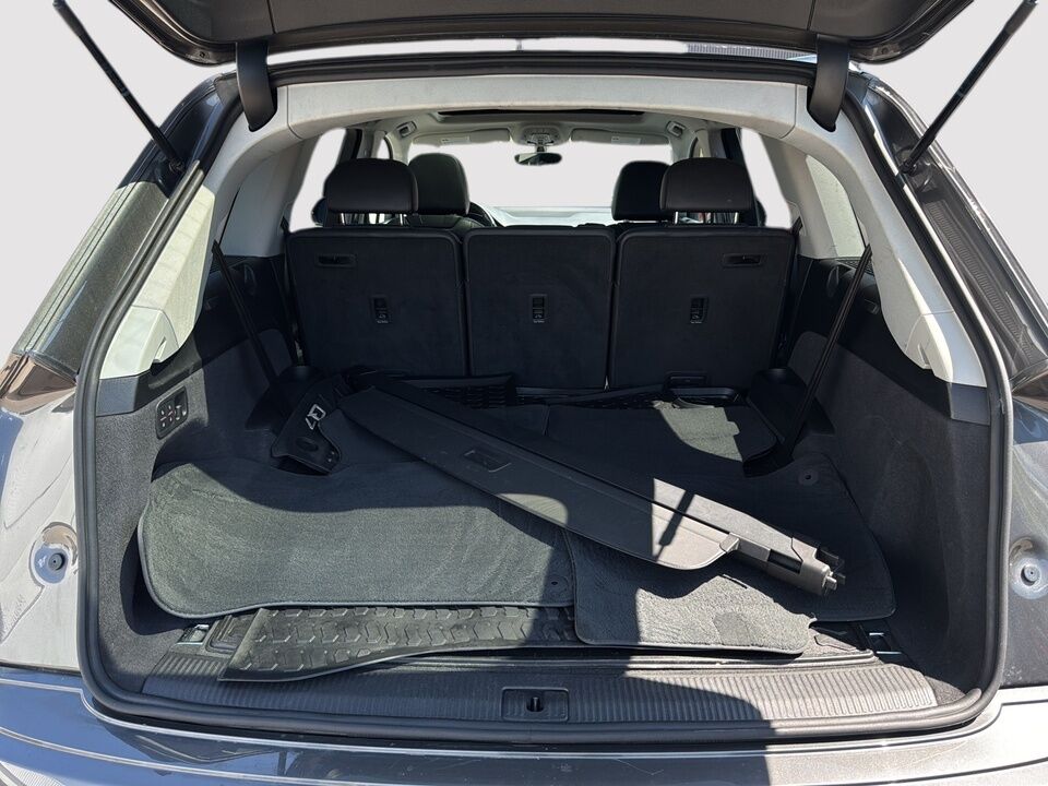2019 Audi Q7  - Desmeules Chrysler