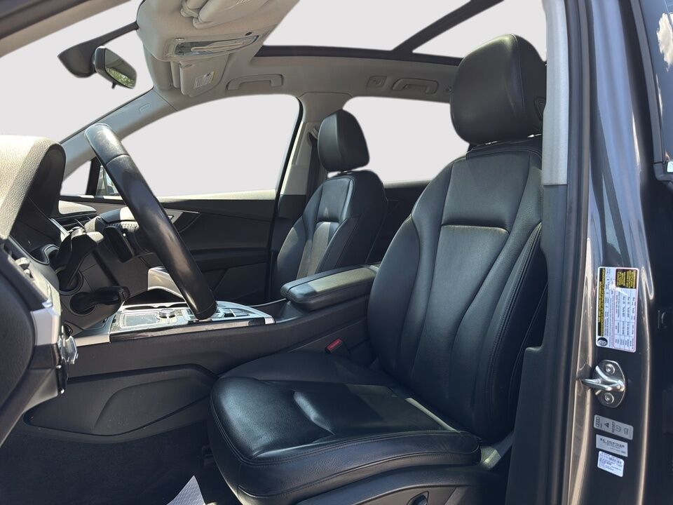 2019 Audi Q7  - Desmeules Chrysler