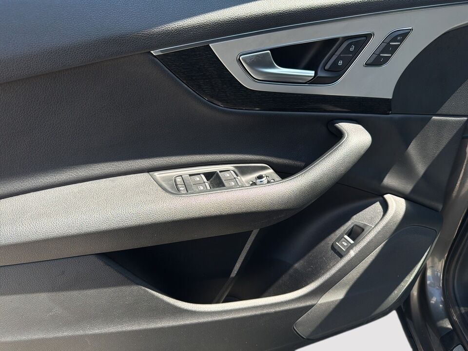 2019 Audi Q7  - Desmeules Chrysler