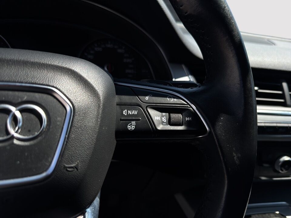 2019 Audi Q7  - Desmeules Chrysler