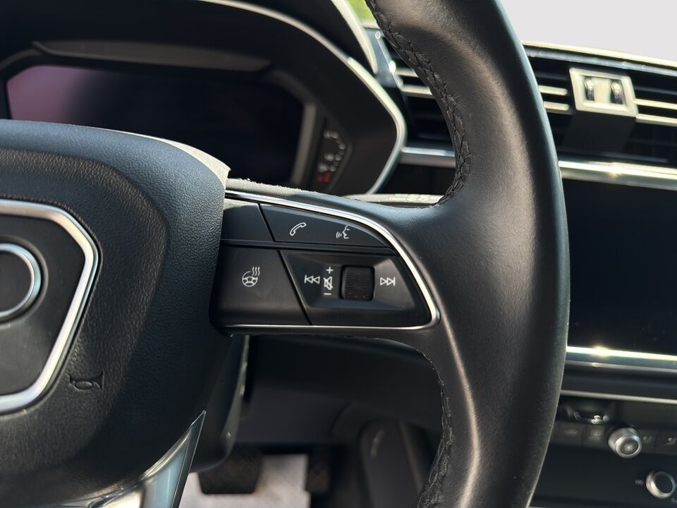 2022 Audi Q3  - Desmeules Chrysler