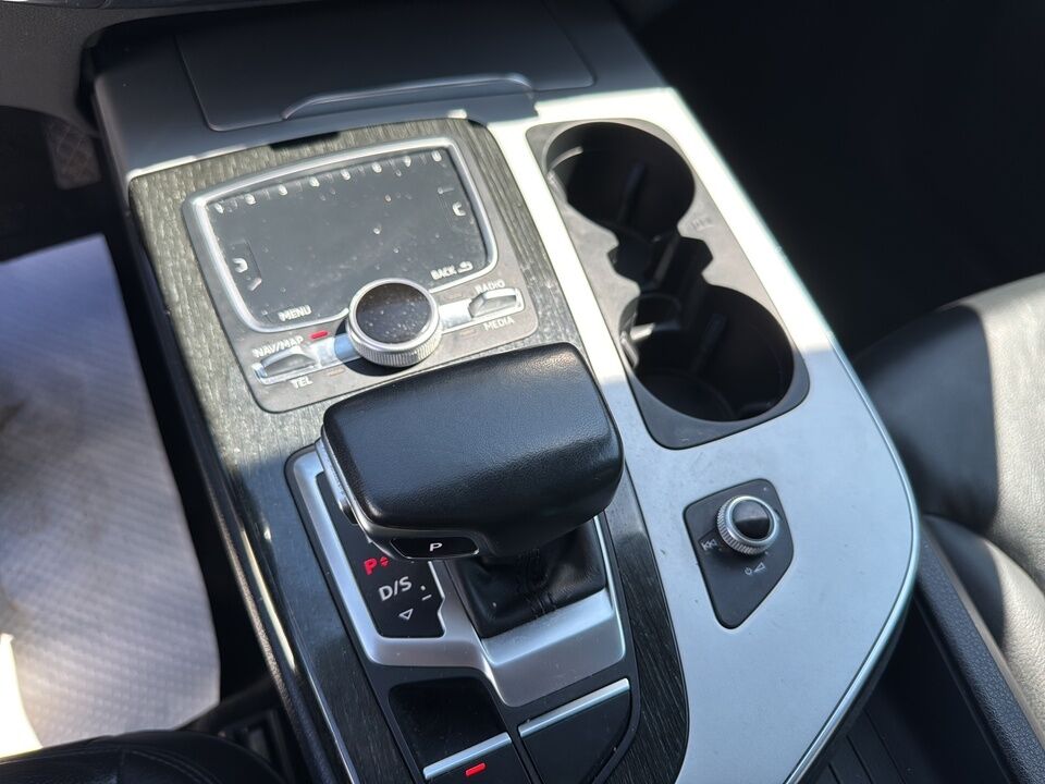 2019 Audi Q7  - Desmeules Chrysler