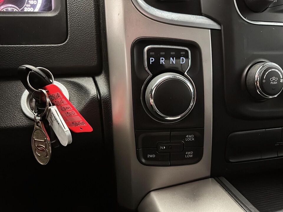 2019 Ram 1500 Classic  - Desmeules Chrysler