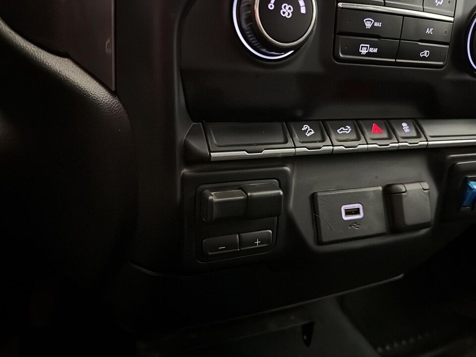2019 Chevrolet Silverado 1500  - Desmeules Chrysler