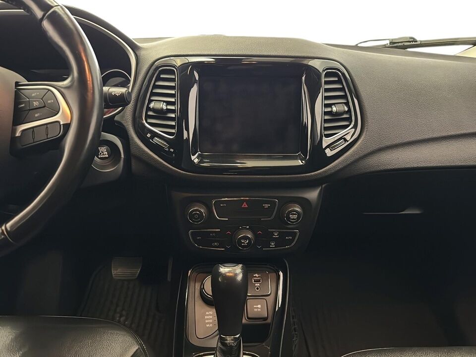 2021 Jeep Compass  - Desmeules Chrysler