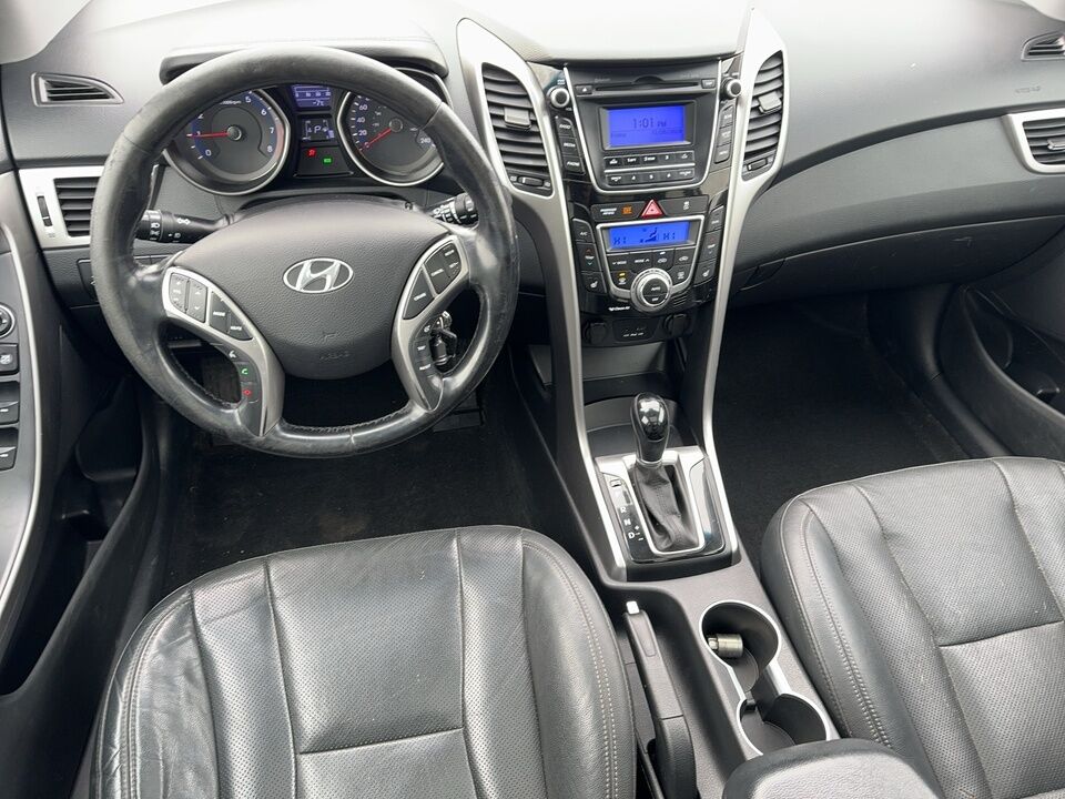 2013 Hyundai Elantra  - Desmeules Chrysler