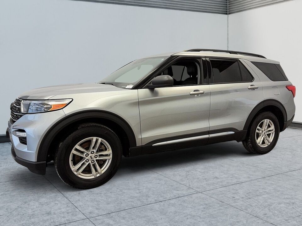 2022 Ford Explorer  - Desmeules Chrysler