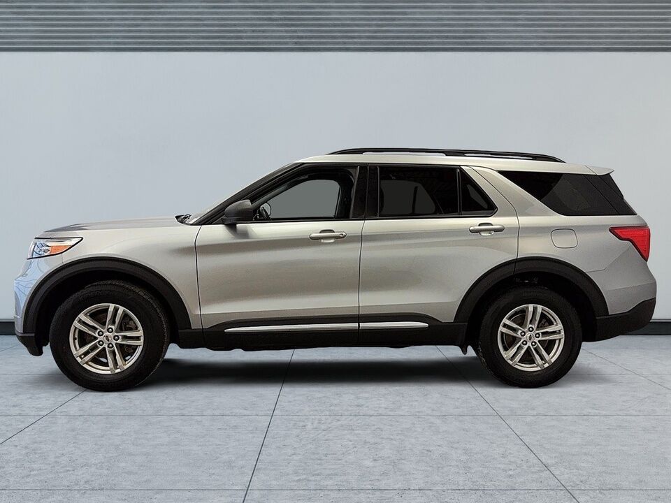 2022 Ford Explorer  - Desmeules Chrysler