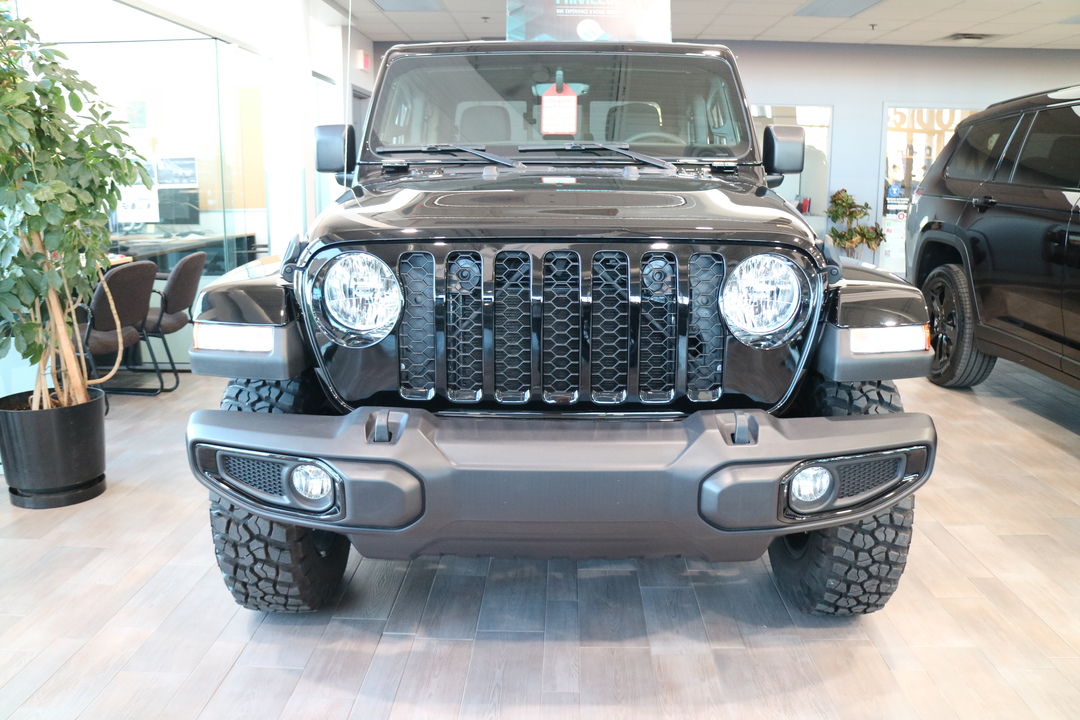 2022 Jeep Gladiator  - Blainville Chrysler