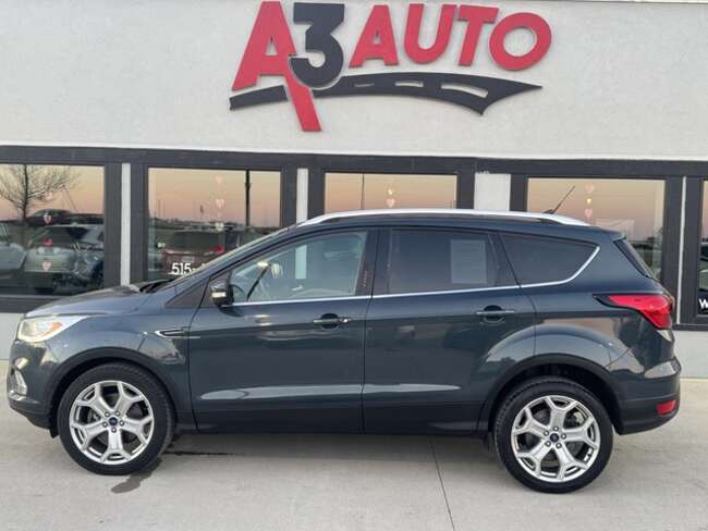 2019 Ford Escape Titanium 4WD for Sale  - 1378  - A3 Auto