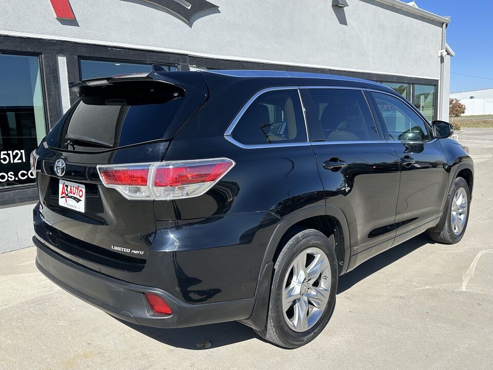 2015 Toyota Highlander  - A3 Auto