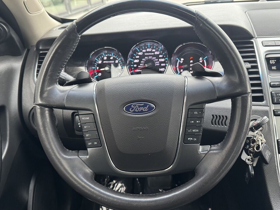 2011 Ford Taurus  - A3 Auto