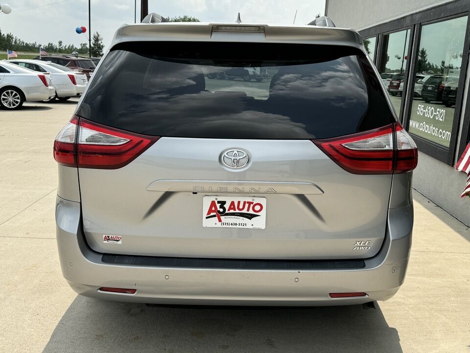 2018 Toyota Sienna  - A3 Auto