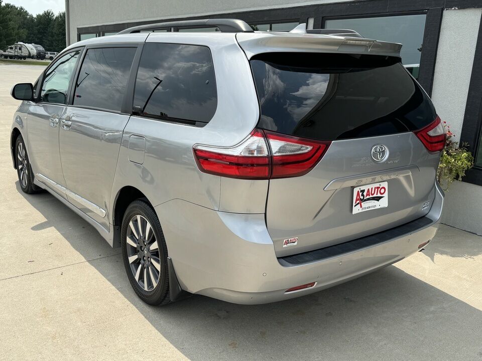 2018 Toyota Sienna  - A3 Auto