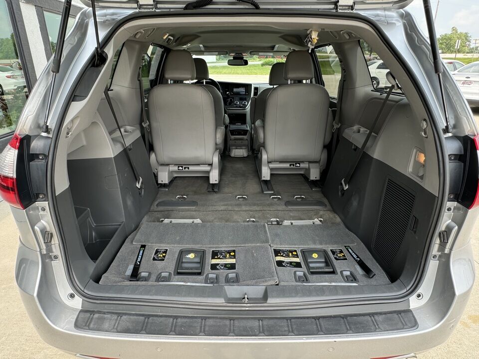 2018 Toyota Sienna  - A3 Auto