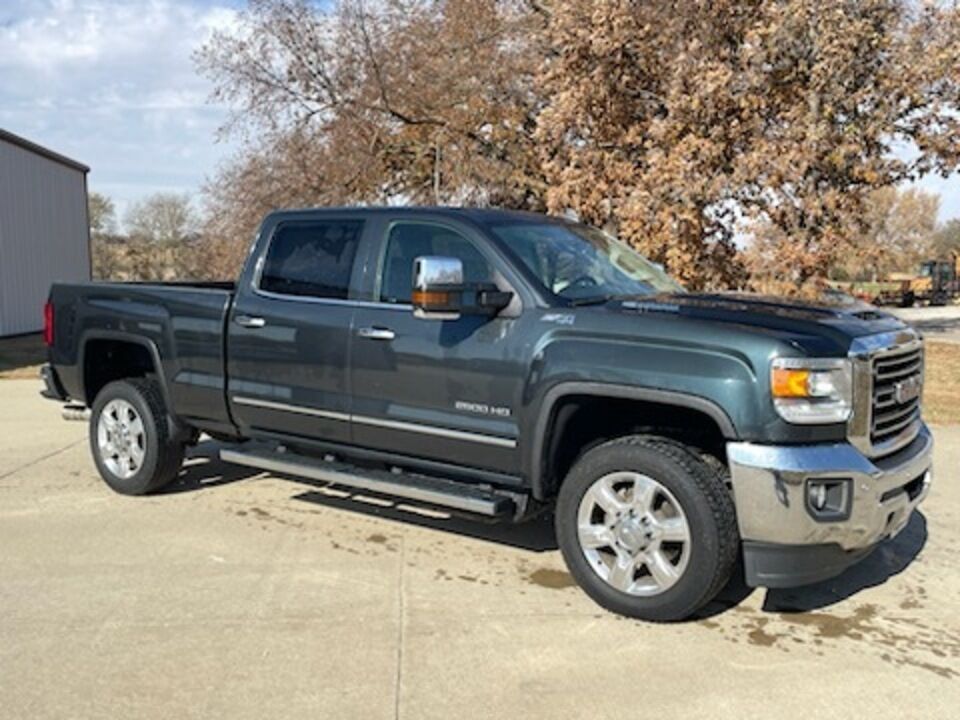 2018 GMC Sierra 2500HD  - Exira Auto Sales