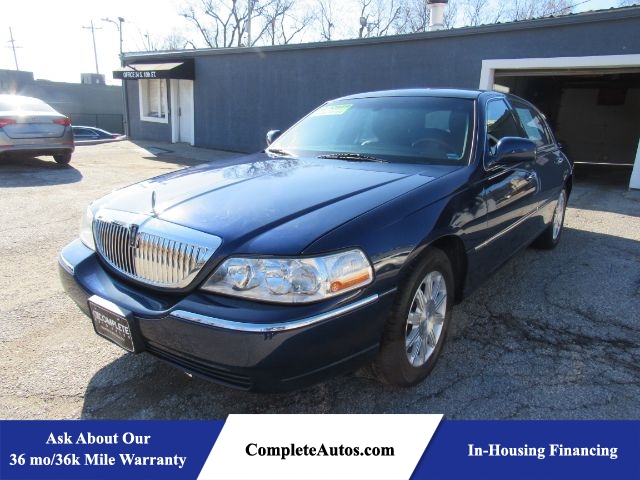 2011 Lincoln Town Car  - Complete Autos