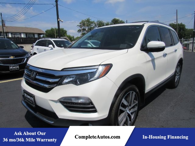 2017 Honda Pilot Touring 4WD AWD  - P18139  - Complete Autos