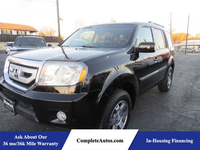 2011 Honda Pilot Touring 4WD 5-Spd AT with DVD  - P18337  - Complete Autos