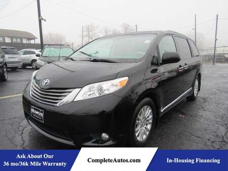 2014 Toyota Sienna XLE FWD 8-Passenger V6 for Sale  - P18454  - Complete Autos