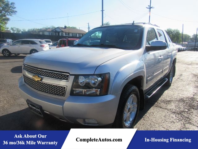 2013 Chevrolet Avalanche LT 4WD Crew Cab  - P18663  - Complete Autos