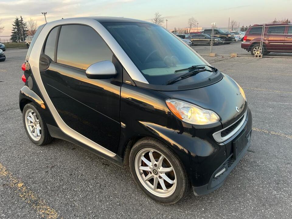 2009 Smart ForTwo Passion image 2 of 6