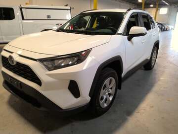 2020 Toyota RAV-4 LE A