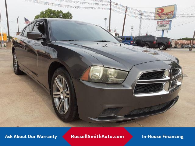 2013 Dodge Charger SE  - DO13T326  - Russell Smith Auto