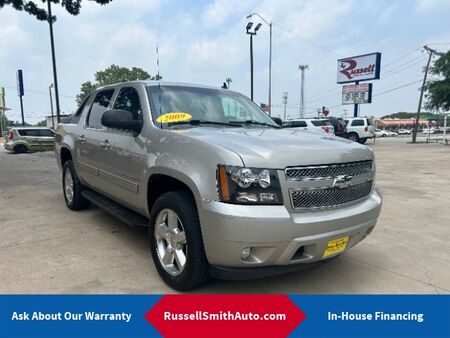 2009 Chevrolet Avalanche  - Russell Smith Auto