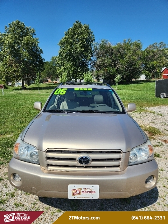 2005 Toyota Highlander Leather  - 10278  - 2T Motors