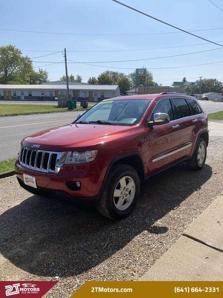 2011 Jeep Grand Cherokee Laredo AWD for Sale  - 10138  - 2T Motors