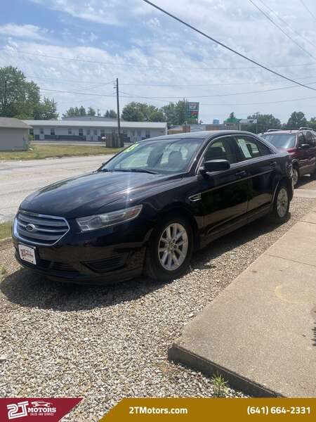 2013 Ford Taurus FWD for Sale  - 10127  - 2T Motors