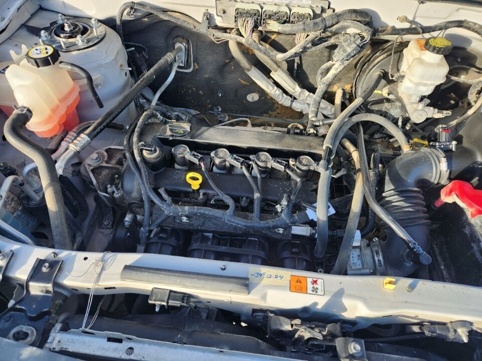 2011 Ford Escape  - 2T Motors