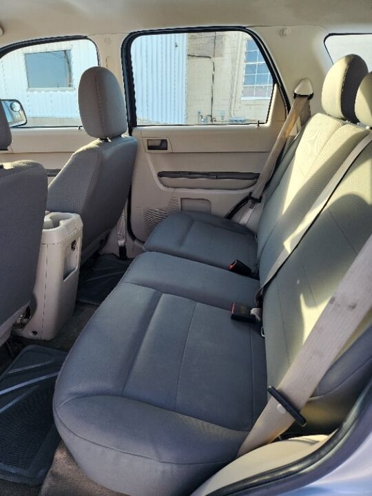 2011 Ford Escape  - 2T Motors