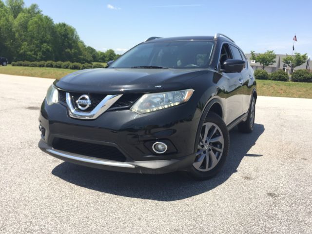 2016 Nissan Rogue  - Auto Connection