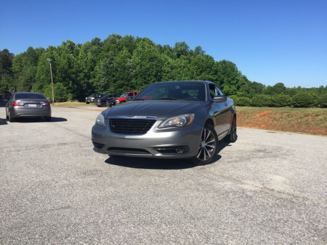 2011 Chrysler 200 S Convertible  - BS-624694A  - Auto Connection Taylors