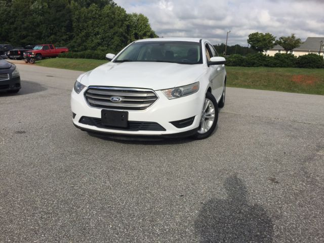 2013 Ford Taurus  - Auto Connection Taylors