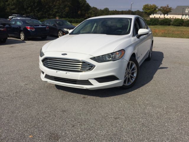 2017 Ford Fusion SE  - 283562  - Auto Connection Taylors
