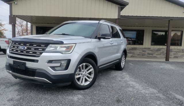 2016 Ford Explorer  - Auto Connection Taylors