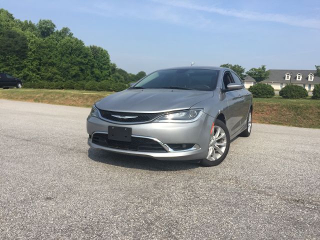 2015 Chrysler 200  - Auto Connection Taylors