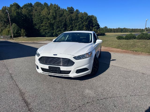 2016 Ford Fusion SE  - BS-379715  - Auto Connection