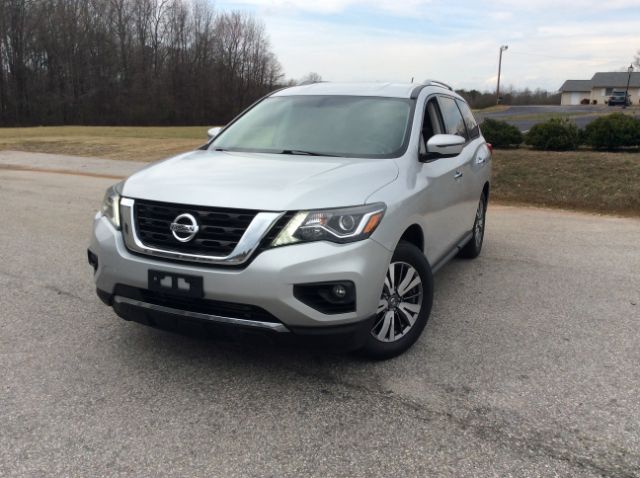 2018 Nissan Pathfinder SV 4WD  - BS-R656843  - Auto Connection