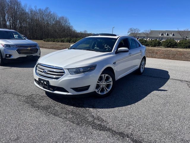 2015 Ford Taurus SEL FWD  - BS-R158780  - Auto Connection