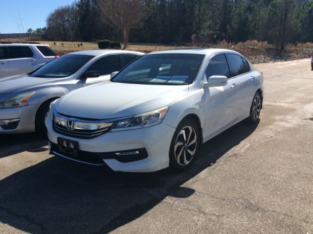 2017 Honda Accord  - Auto Connection