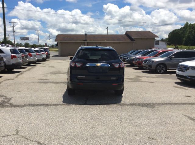 2017 Chevrolet Traverse  - Auto Connection