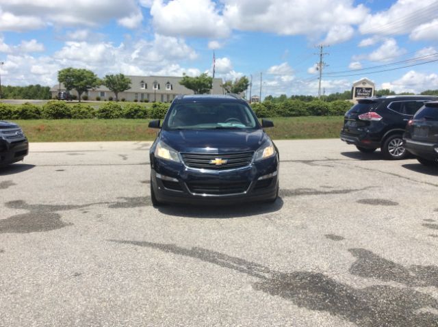 2017 Chevrolet Traverse  - Auto Connection