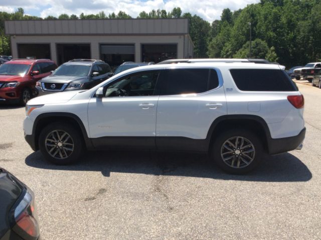 2019 GMC Acadia  - Auto Connection