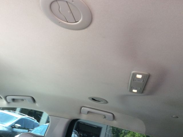 2019 GMC Acadia  - Auto Connection