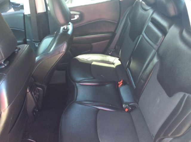 2019 Jeep Compass  - Auto Connection