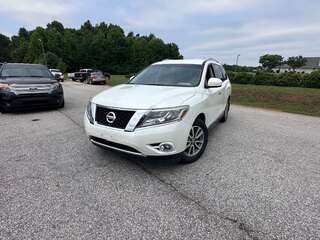 2015 Nissan Pathfinder SL 2